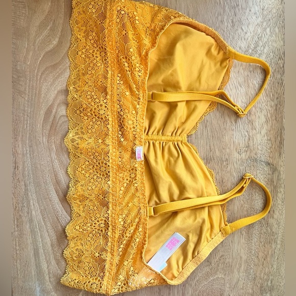 PINK lace bralette (3) - Picture 2 of 7